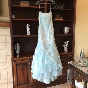 Light Blue Strapless Lace Appliqué Gown Size 8